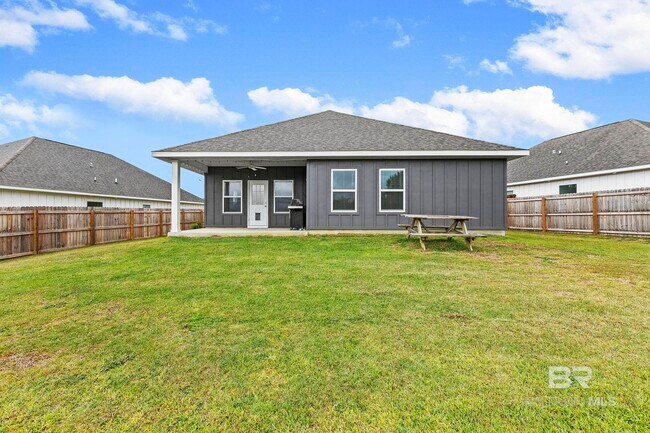 Building Photo - 13164 Shoshoney Cir