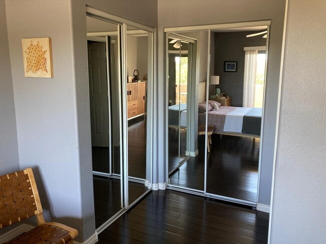 Building Photo - 15095 N Thompson Peak Pkwy