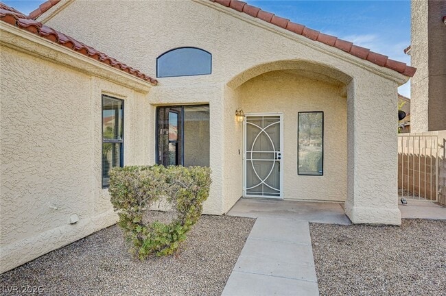 Building Photo - 2723 Lovington Dr