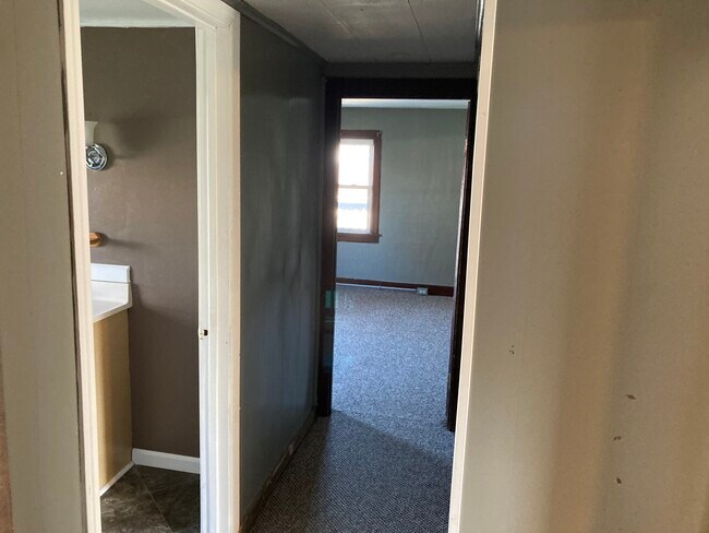 Building Photo - 42 Alleghany Rd
