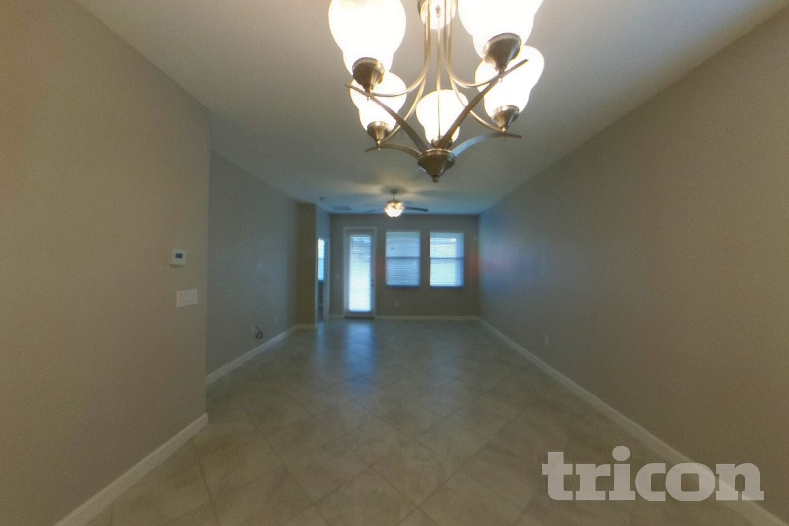 Building Photo - 9735 Ivory Dr