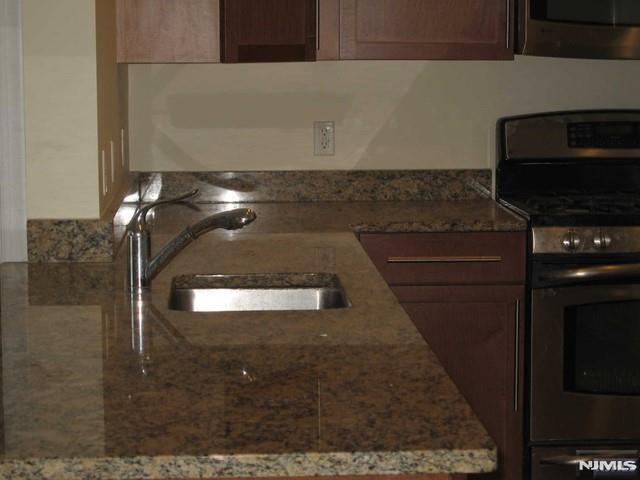 Building Photo - 2411 Windsor Park Ct