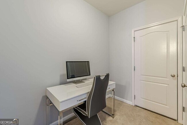 Building Photo - 5725 Radford Loop