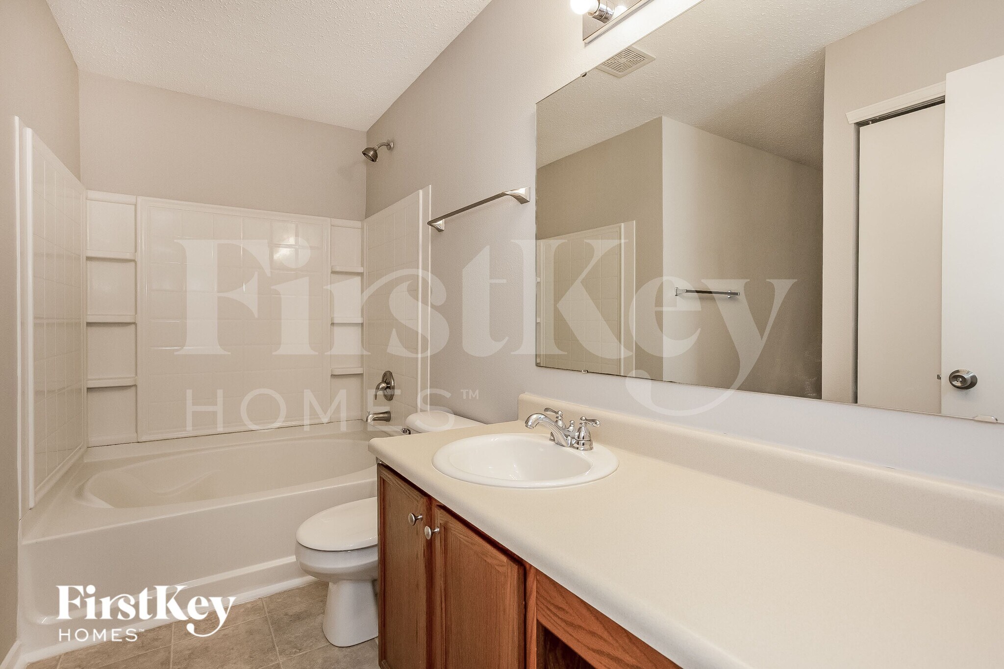 Building Photo - 721 Wheat Field Ln