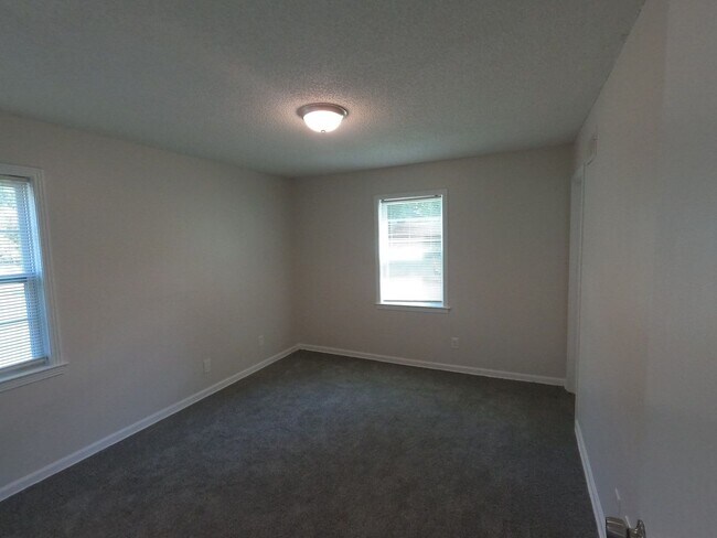 Building Photo - 4206 Riche Rd