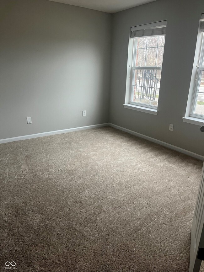 Building Photo - 1002 Cavendish Dr