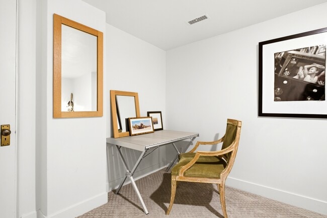 Building Photo - 967 S 1300 E