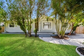 Building Photo - 5111 22nd St Ct E