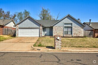 Building Photo - 4 bed, 2 bath home in Edmond