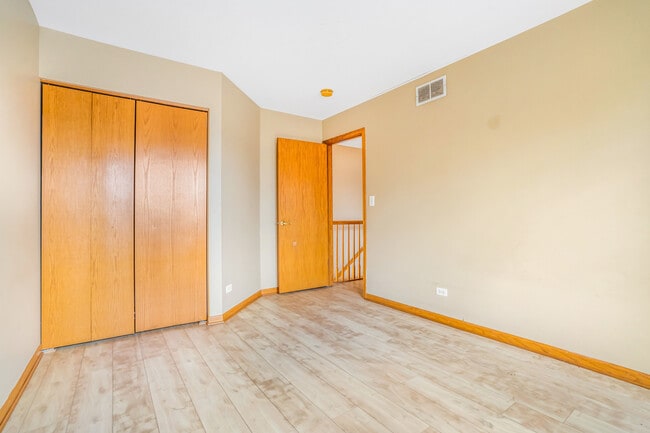 Building Photo - 2760 Packford Ln