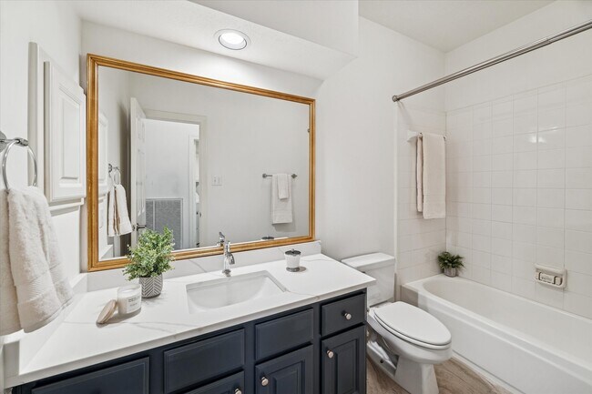 Building Photo - 14 Prism Cove Pl