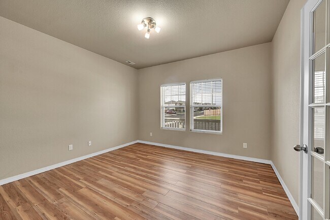 Building Photo - $2,395 - 3-Bed Home with Updated Features ...