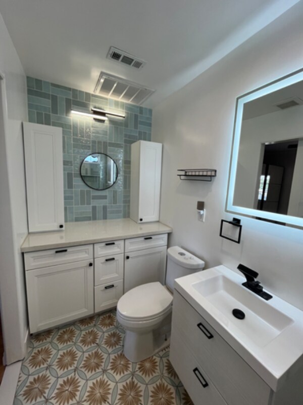 Building Photo - 3665 Argonne St