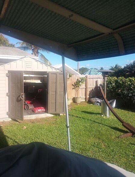 Building Photo - 2720 Bruce Ter