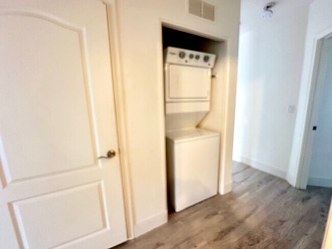 Building Photo - BEAUTIFUL GATED SOUTHWEST CONDO. 3 BEDS AND 2 BATHS. GROUND FLOOR.