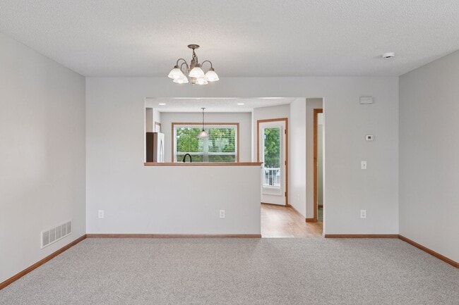 Building Photo - 15130 Fanning Dr N