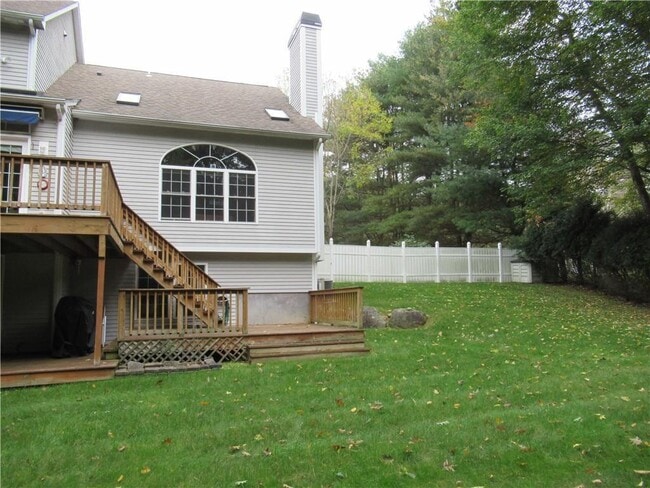 Building Photo - 70 Cavalier Dr