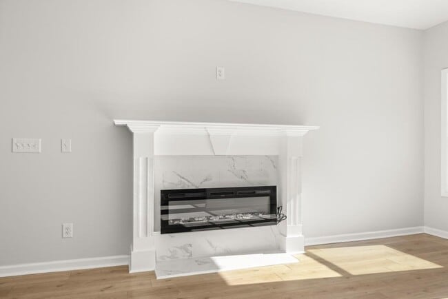 Building Photo - 4420 Ross Estates Ct SW