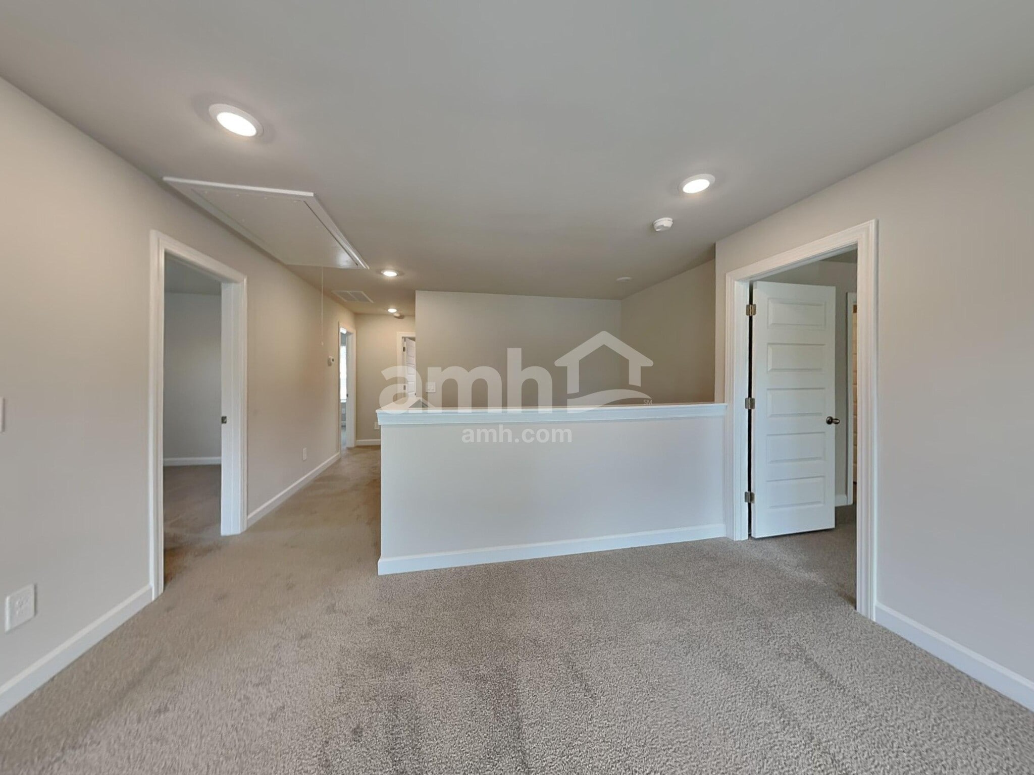 Building Photo - 303 Granby Trl