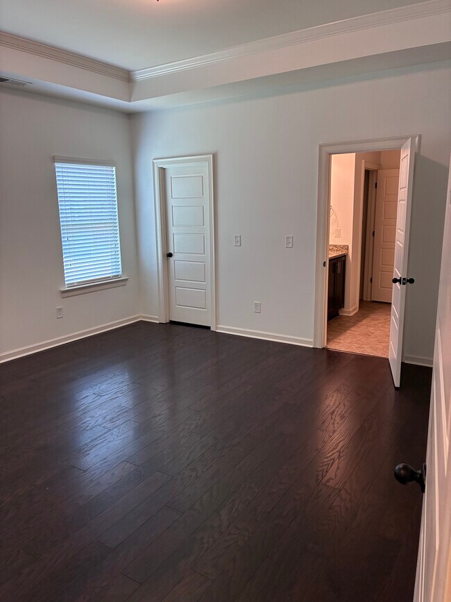 Building Photo - 2491 Mimms Ln