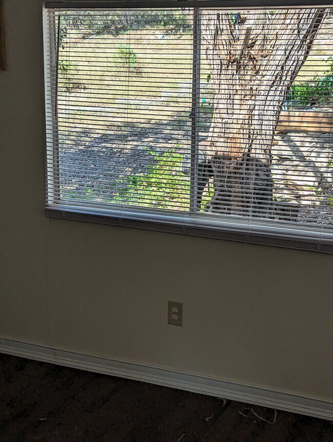 Building Photo - 21442 Coyote Trl