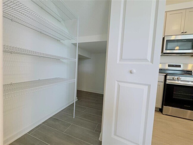 Building Photo - 6104 Park Promenade Way