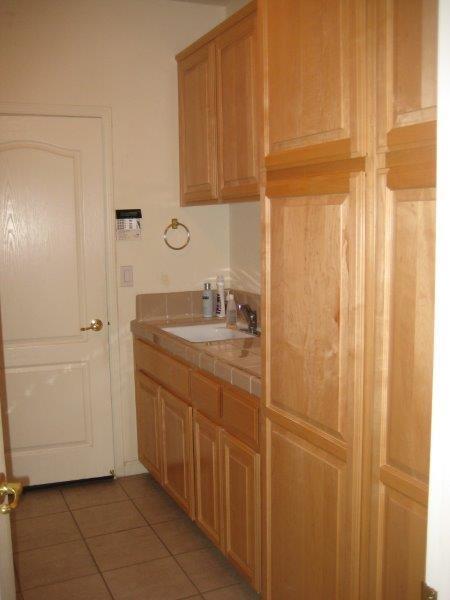 Building Photo - Large corner lot, 4 bedroom with Pool/Spa