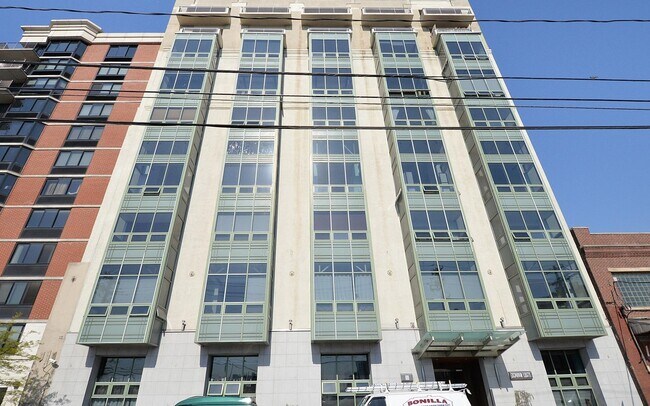 Building Photo - 689 Marin Blvd
