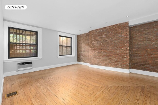 Building Photo - 134 Joralemon St