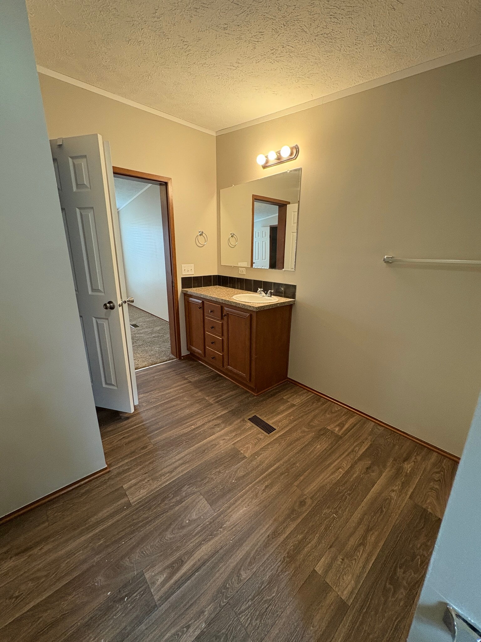 Building Photo - 11756 Willow Ridge Ct