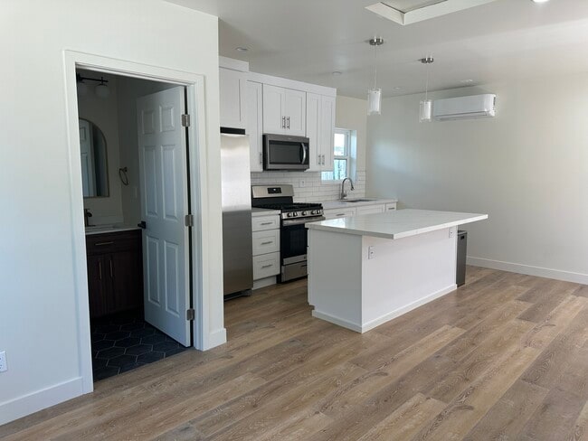 Building Photo - 10206 Erie St