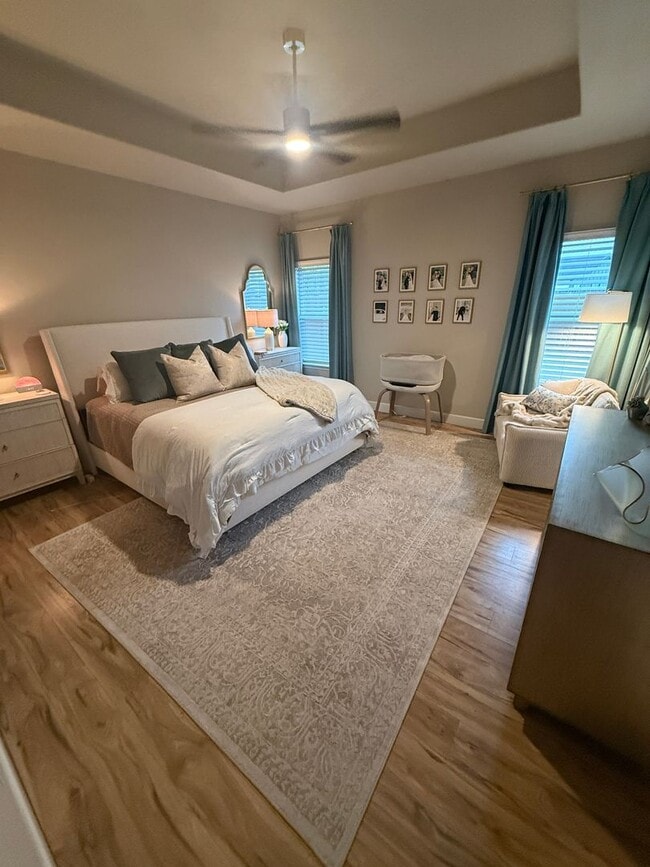 Building Photo - STONEWOOD ESTATES 3/2/2