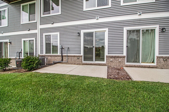 Building Photo - 2719 Bristol Rdg Dr