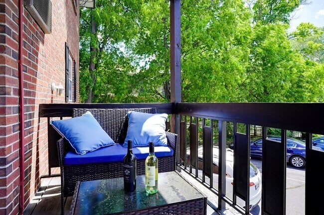 Balcony - 99 Pleasant St