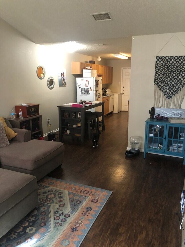 Building Photo - 3507 Ironton Ave