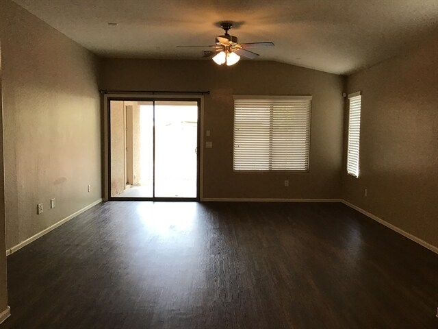 Building Photo - 10338 W Wood St