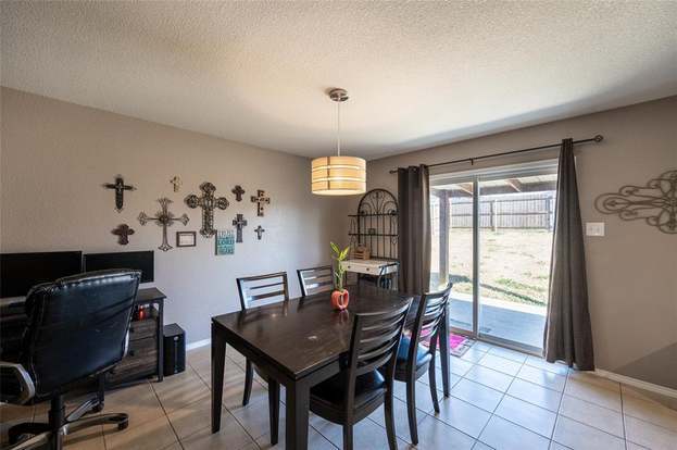 Building Photo - 1427 Swan Ridge Dr