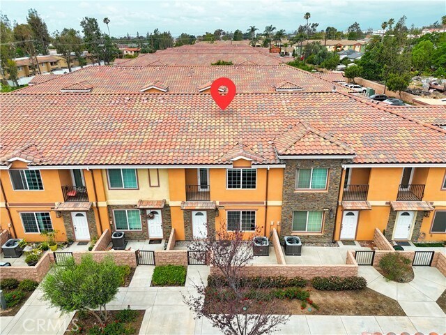 Building Photo - 16408 Valencia Ave