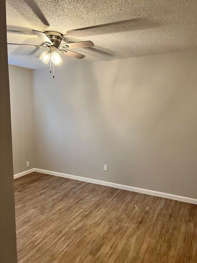 Texana Apartments 2210 North St Beaumont TX 77701 Apartment Finder