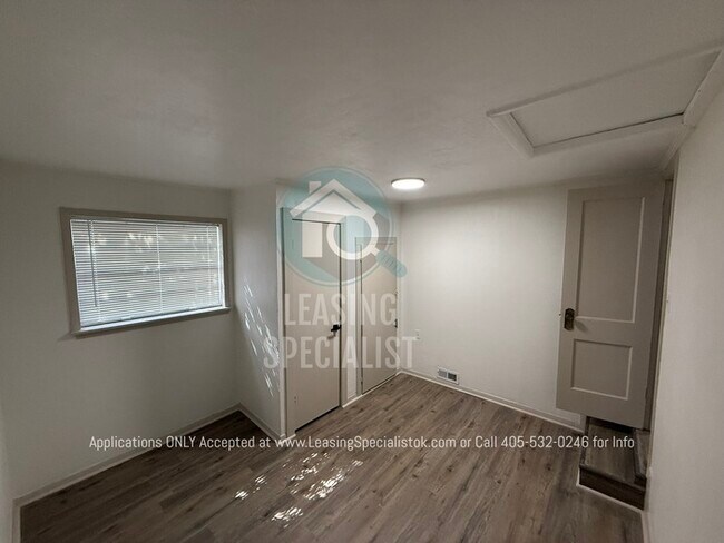 Building Photo - Charming South East OKC Home AVAILABLE FOR IMMEDIATE MOVE IN!