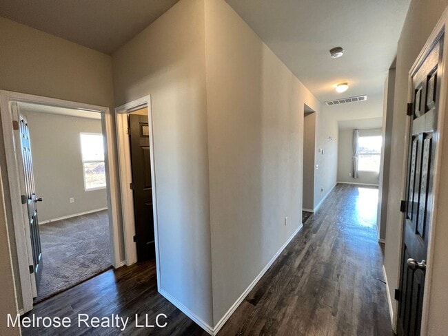 Building Photo - 3 br, 2 bath House - 9424 NW 122nd Terrace