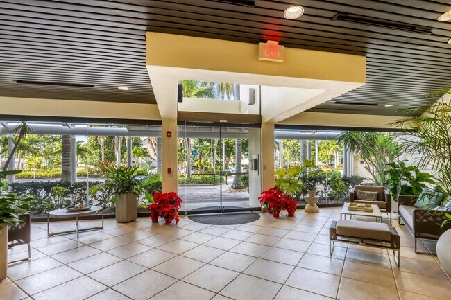 Building Photo - 1930 Harbourside Dr