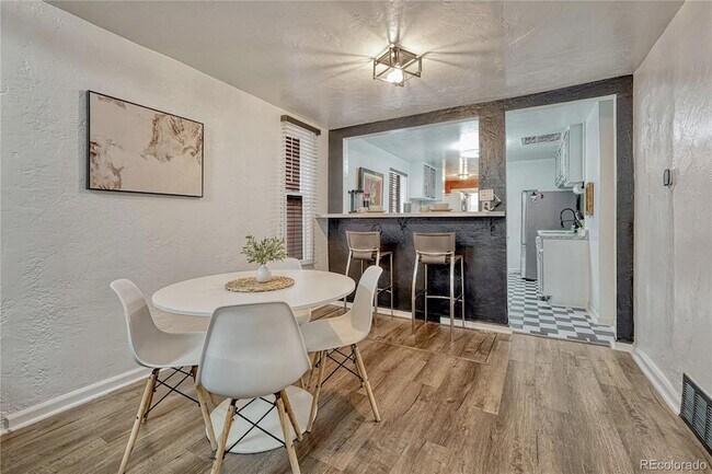 Building Photo - 1026 Inca St