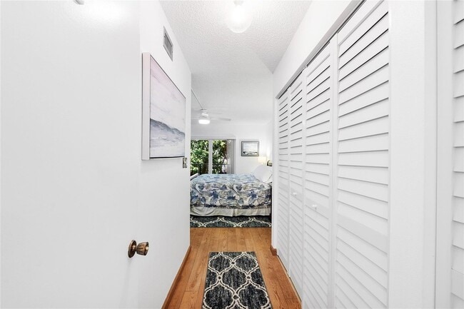 Building Photo - 3909 N Ocean Blvd