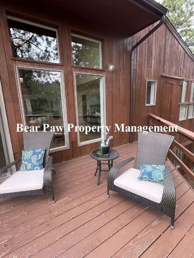 Building Photo - Beautiful Home in Genesee!