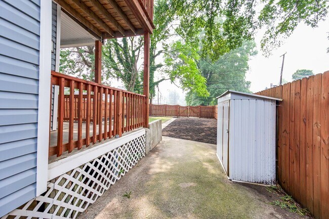 Building Photo - 3125 Enslow Ave
