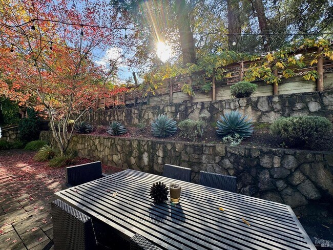 Building Photo - 1607 Foothill Blvd