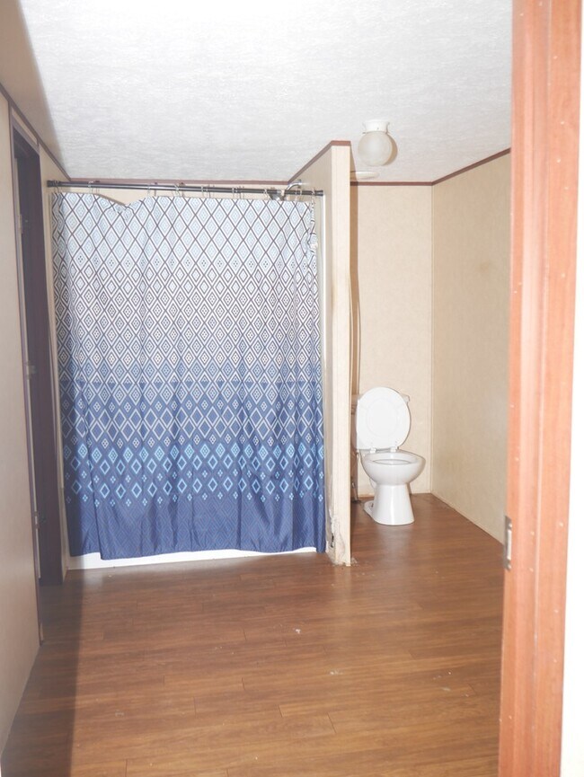 Building Photo - 315 Barricks Rd
