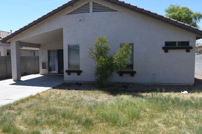 Building Photo - 13950 W Maui Ln