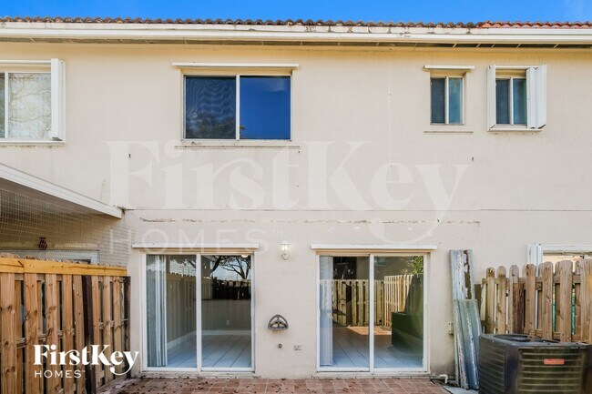 Building Photo - 13921 SW 173rd Terrace